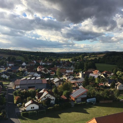 Unser Betrieb im Ortskern von Silges